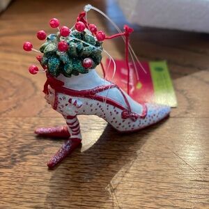 Department 56 Krinkles Pink Show Man Ornament